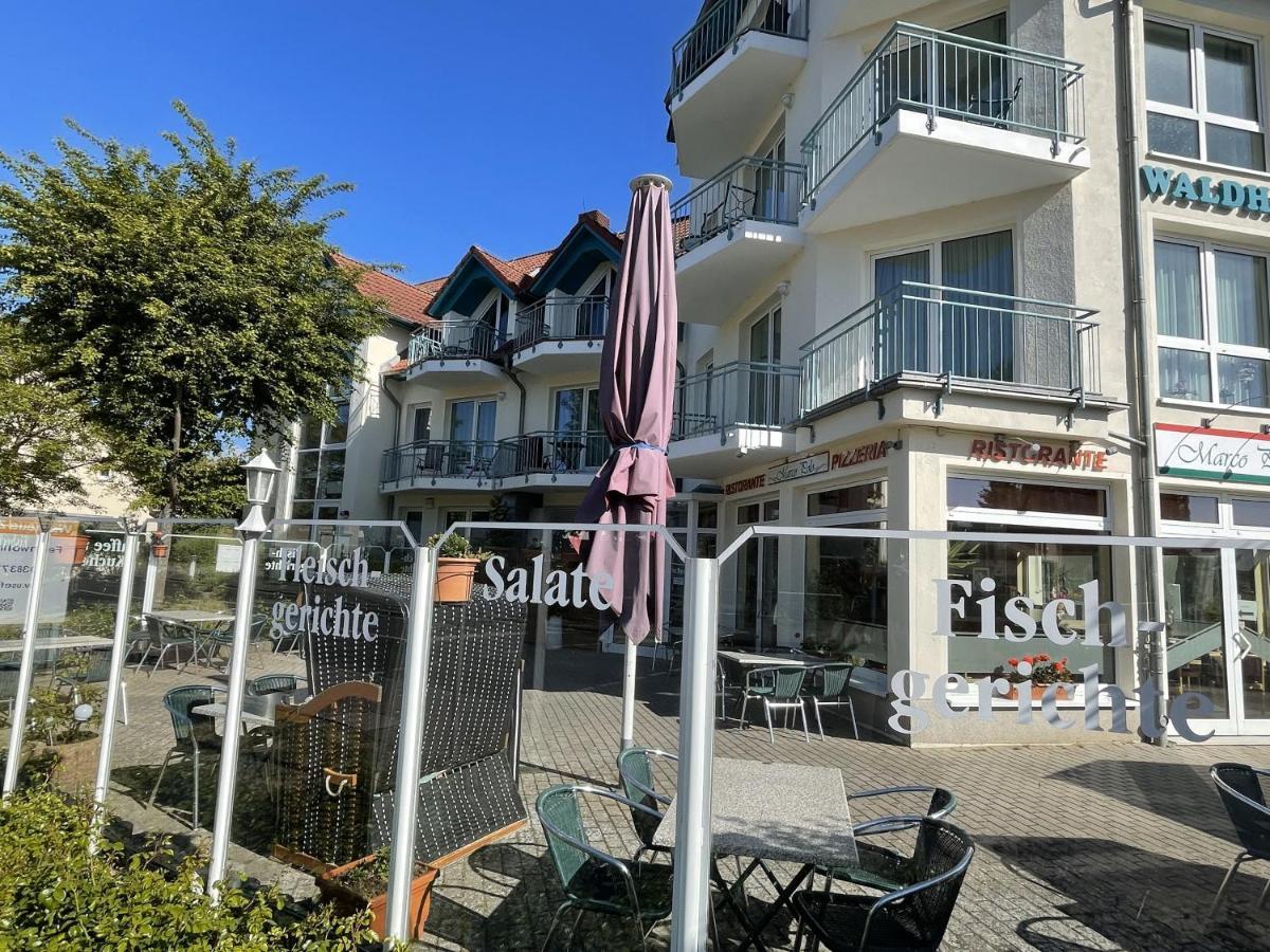 Apartment Ostseerose Ein Strandkorb Ist Im Sommer Inclusive Zempin Exterior photo